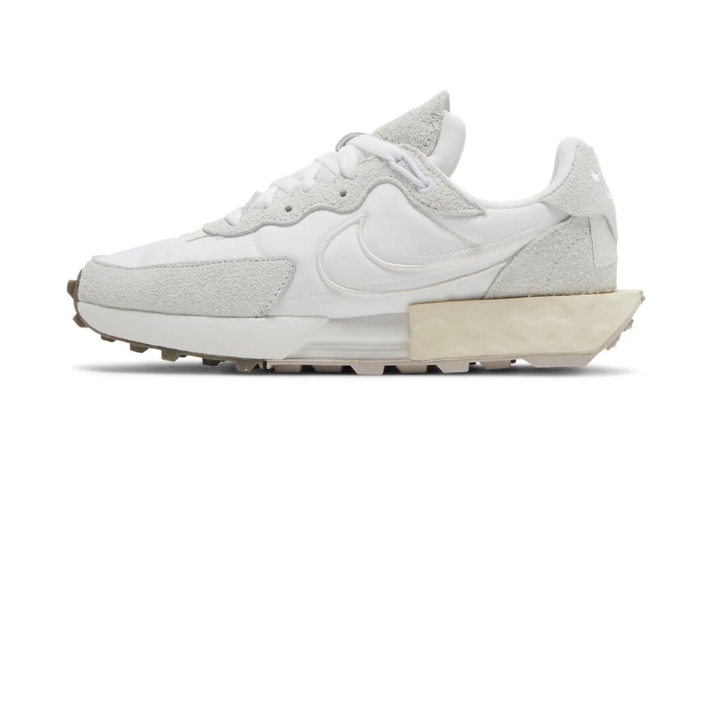 Nike Fontaka Waffle Shoe